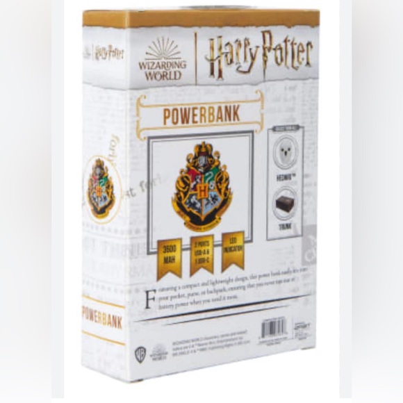 NWT! Harry Potter Power Bank. Hogwarts Crest. In original unopened box. - Picture 4 of 10